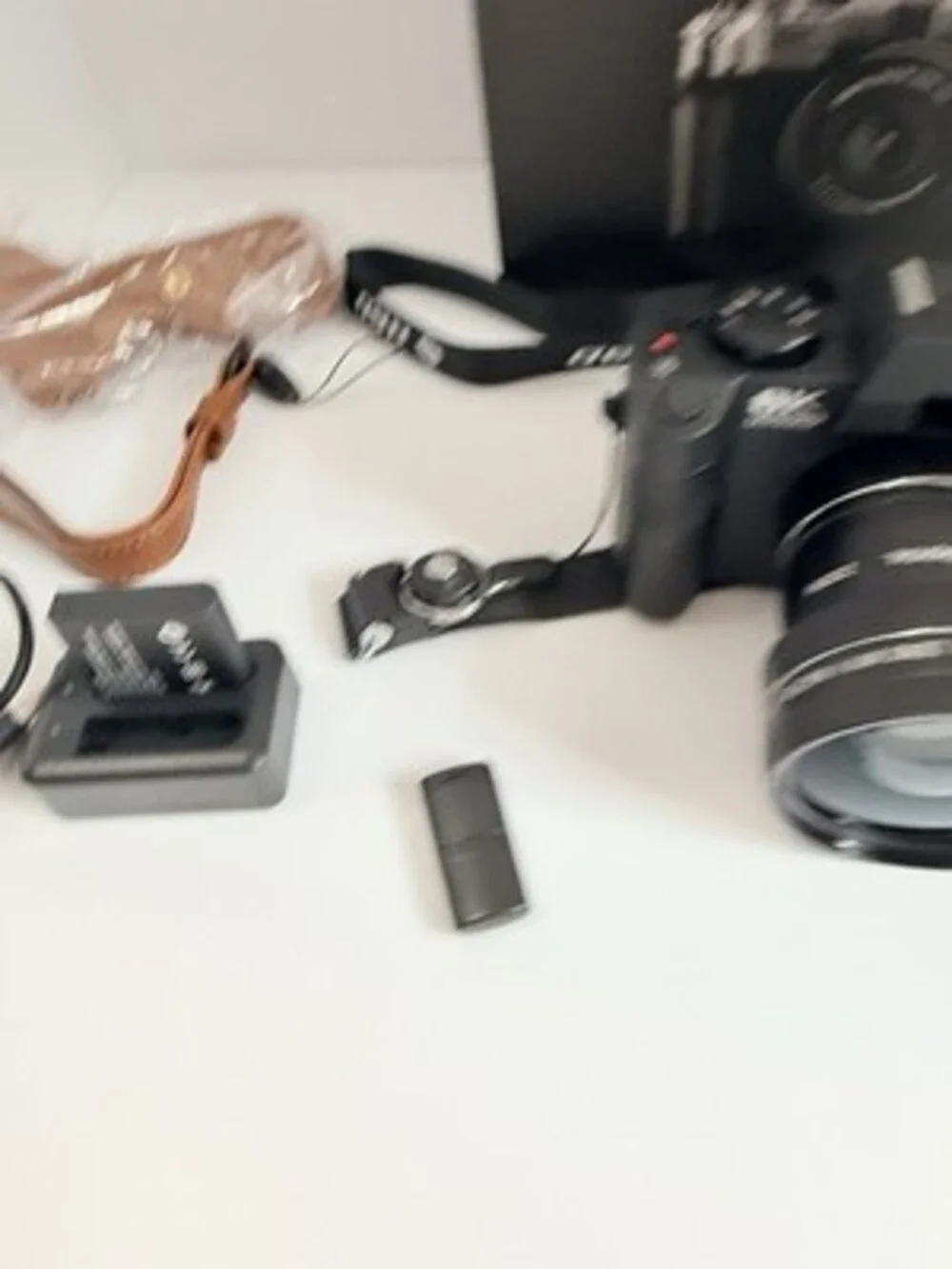 New in Box 8K&64MP Digital Cameras,16X Zoom, WiFi, 180° Flip Screen, Autofocus